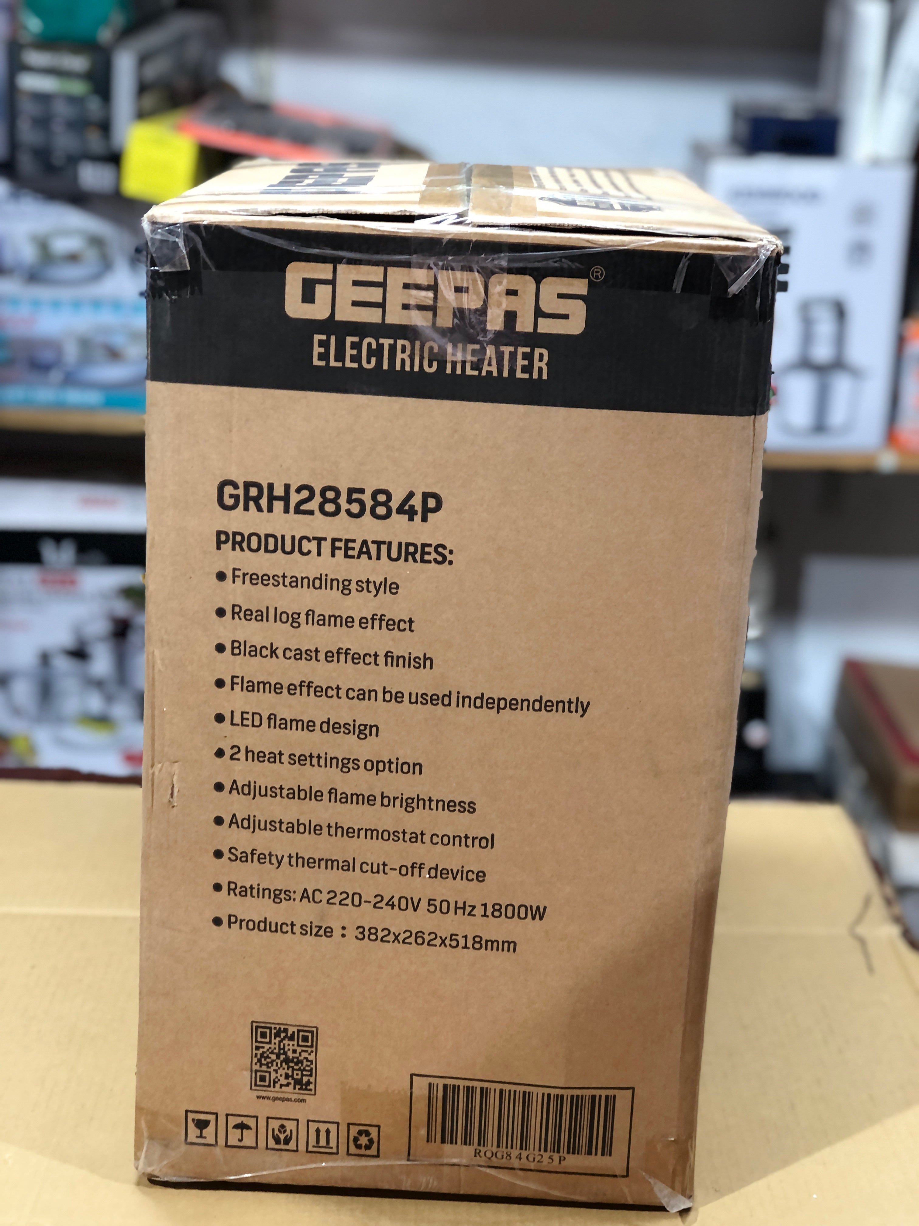 Geepas Flame Effect Cabin Electric Heater 28584