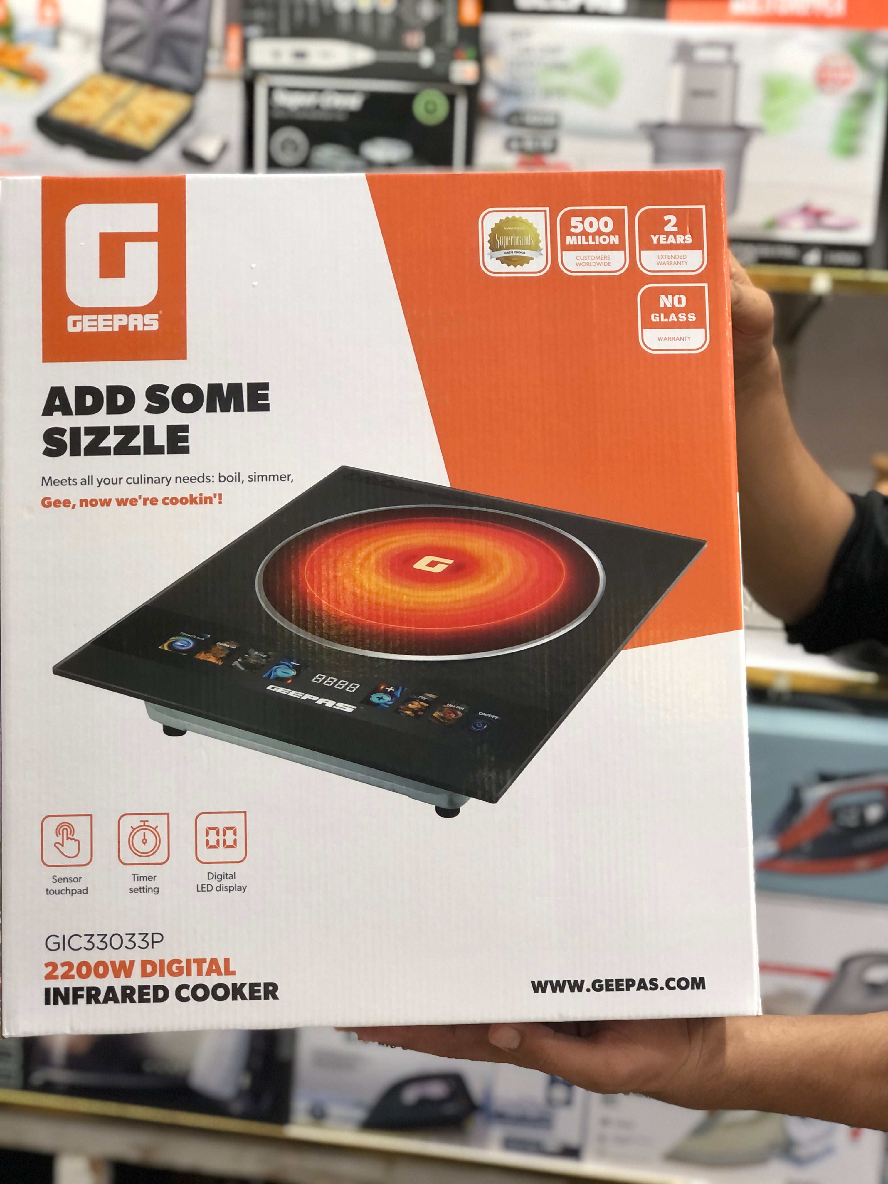 Geepas Digital Infrared Universal Hot Plate GIC33033P