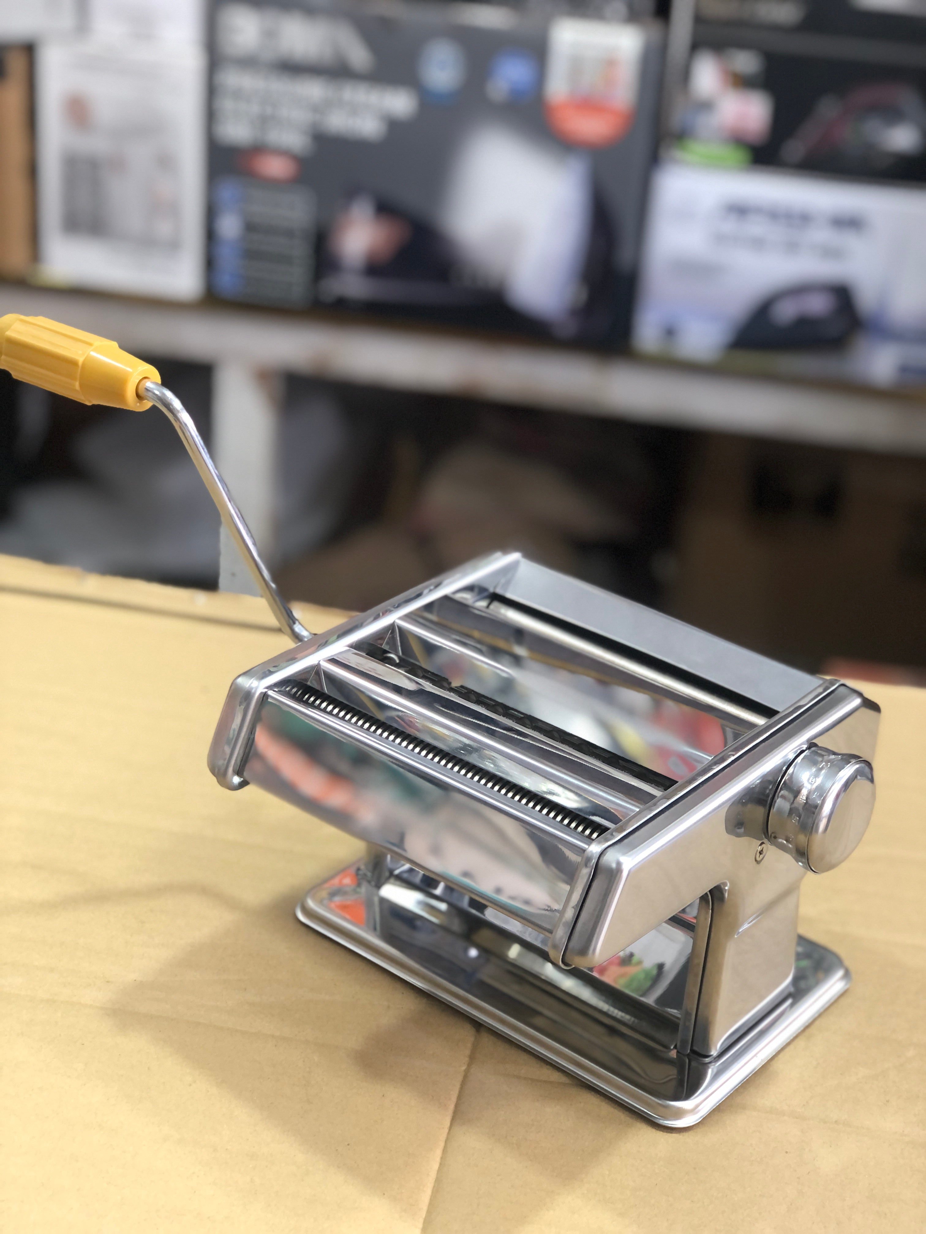 Pasta And Noodles Maker Machine