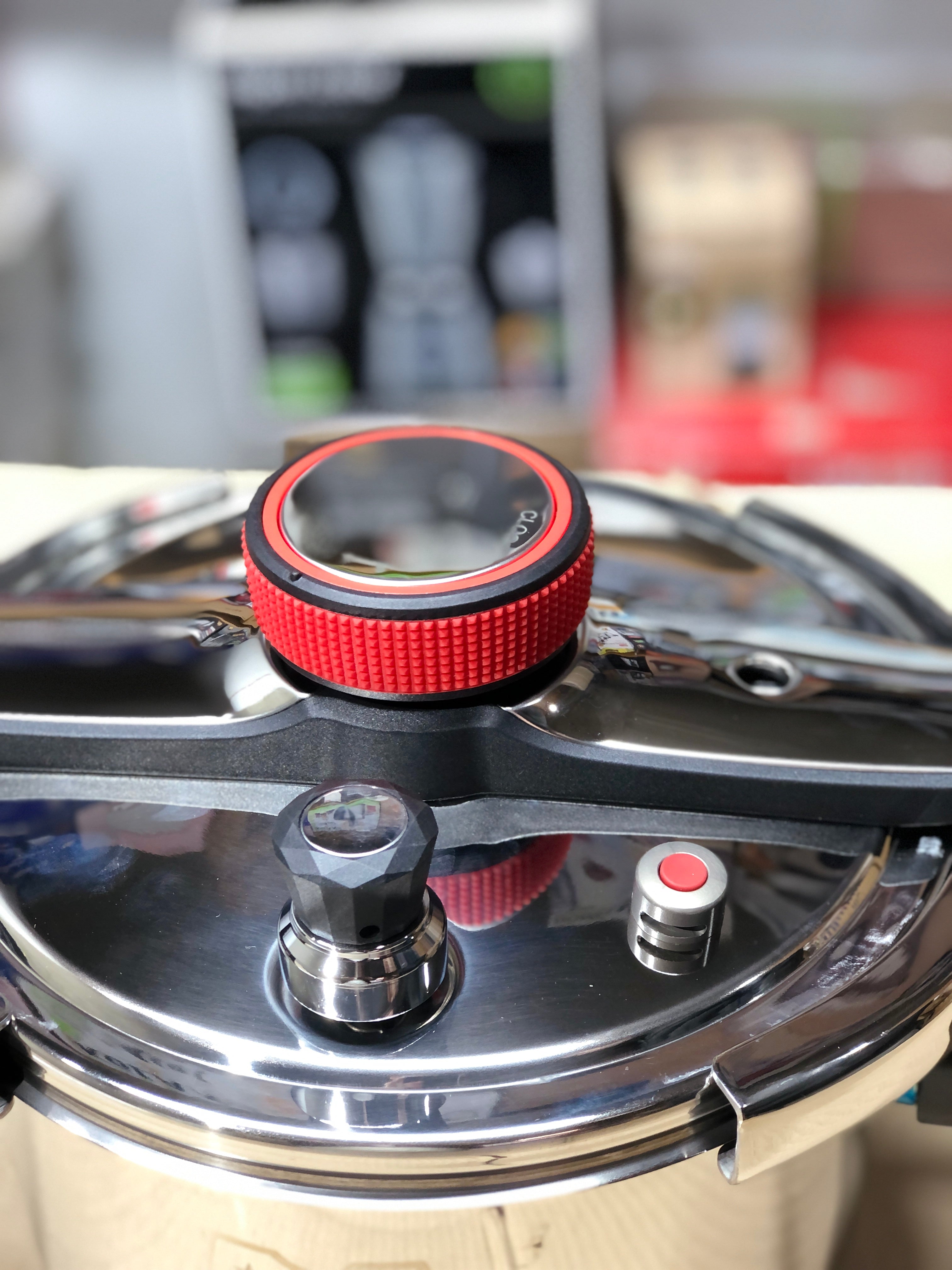 Imported 7 & 9 Liter Pressure cooker