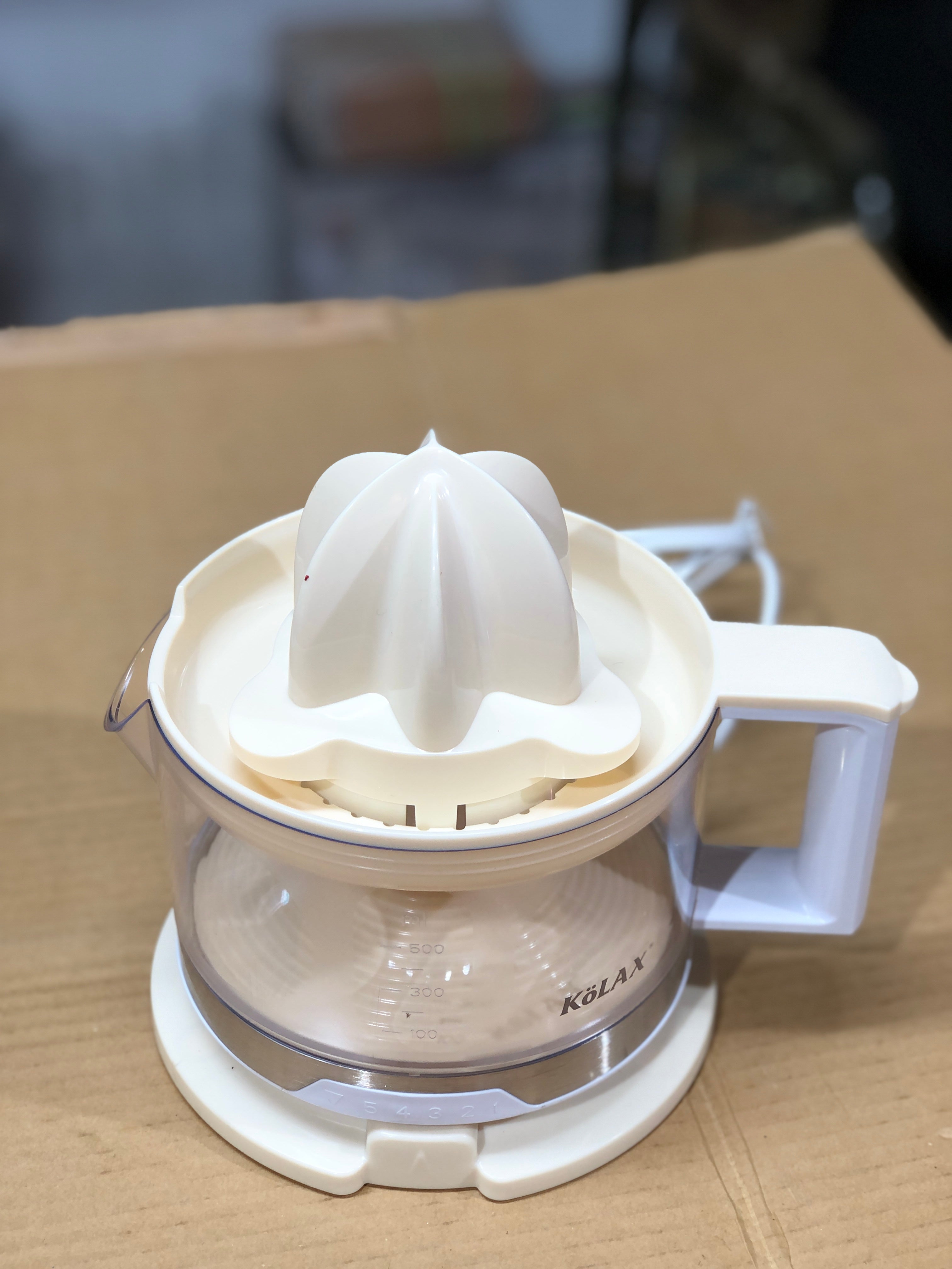 Kolax Citrus Juicer