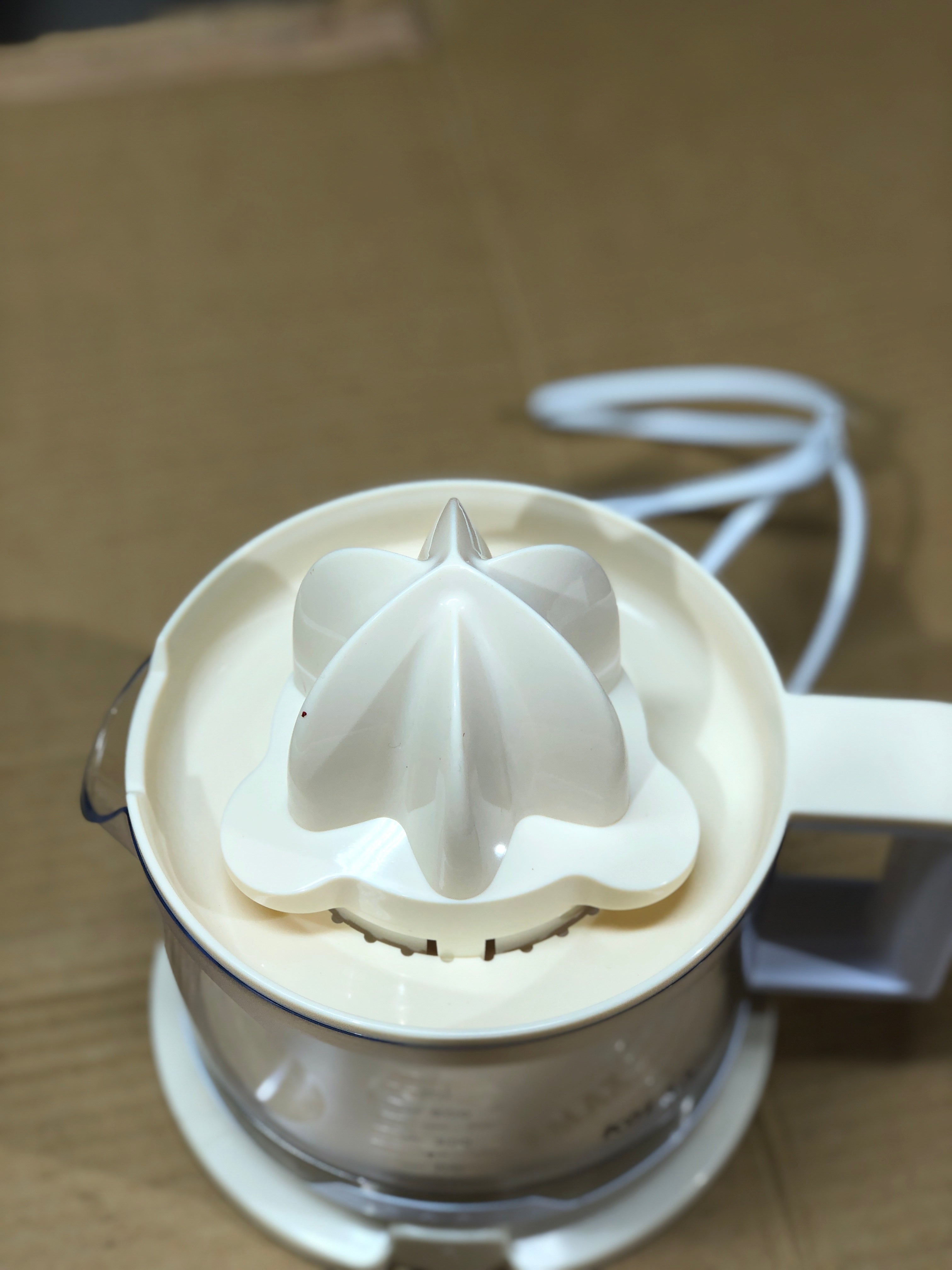 Kolax Citrus Juicer