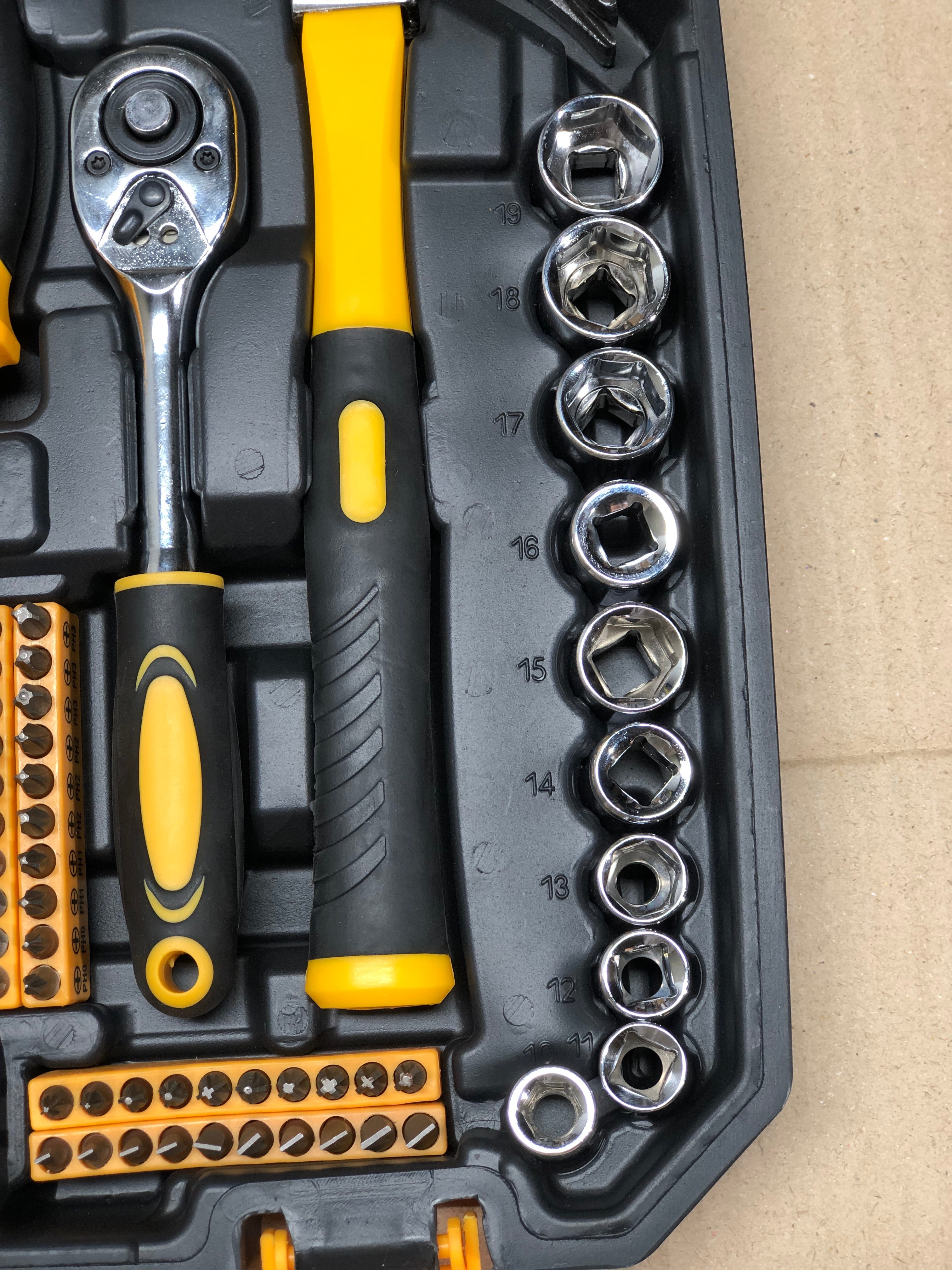 Imported 257 Pieces Tool kit Set