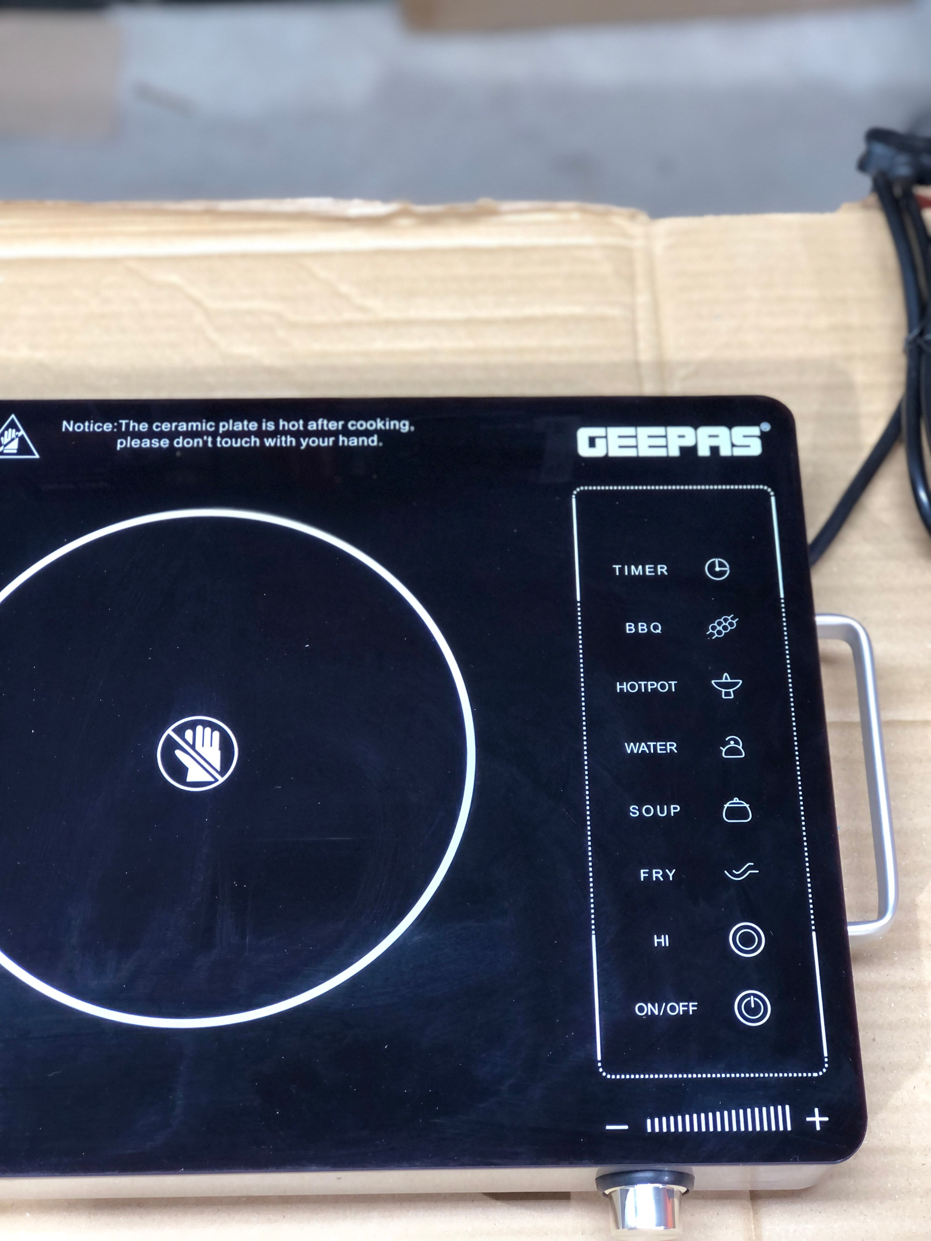 Geepas Digital Infrared Universal Hot Plate 6924