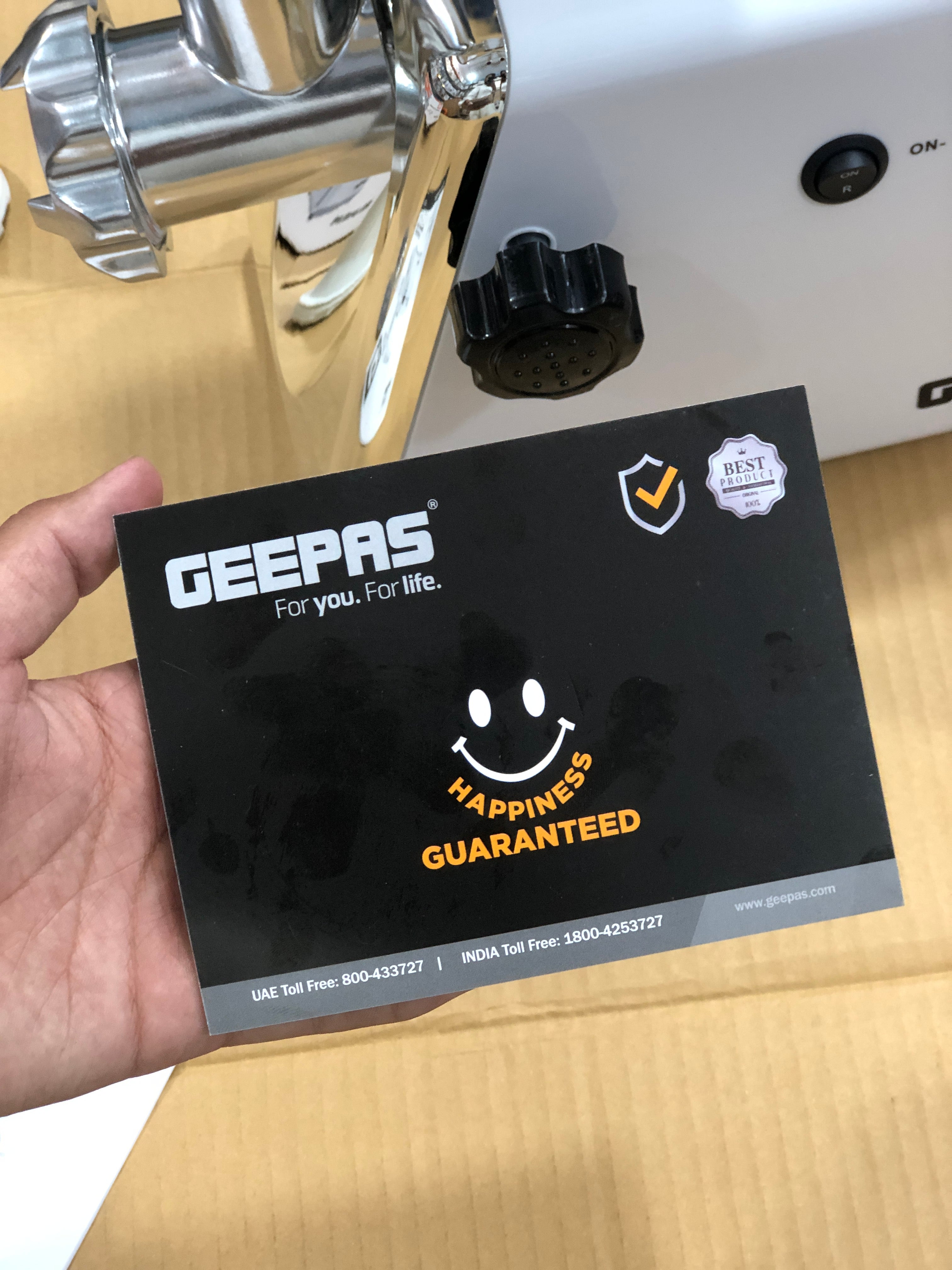 Geepas Meat Grinder GMG746P
