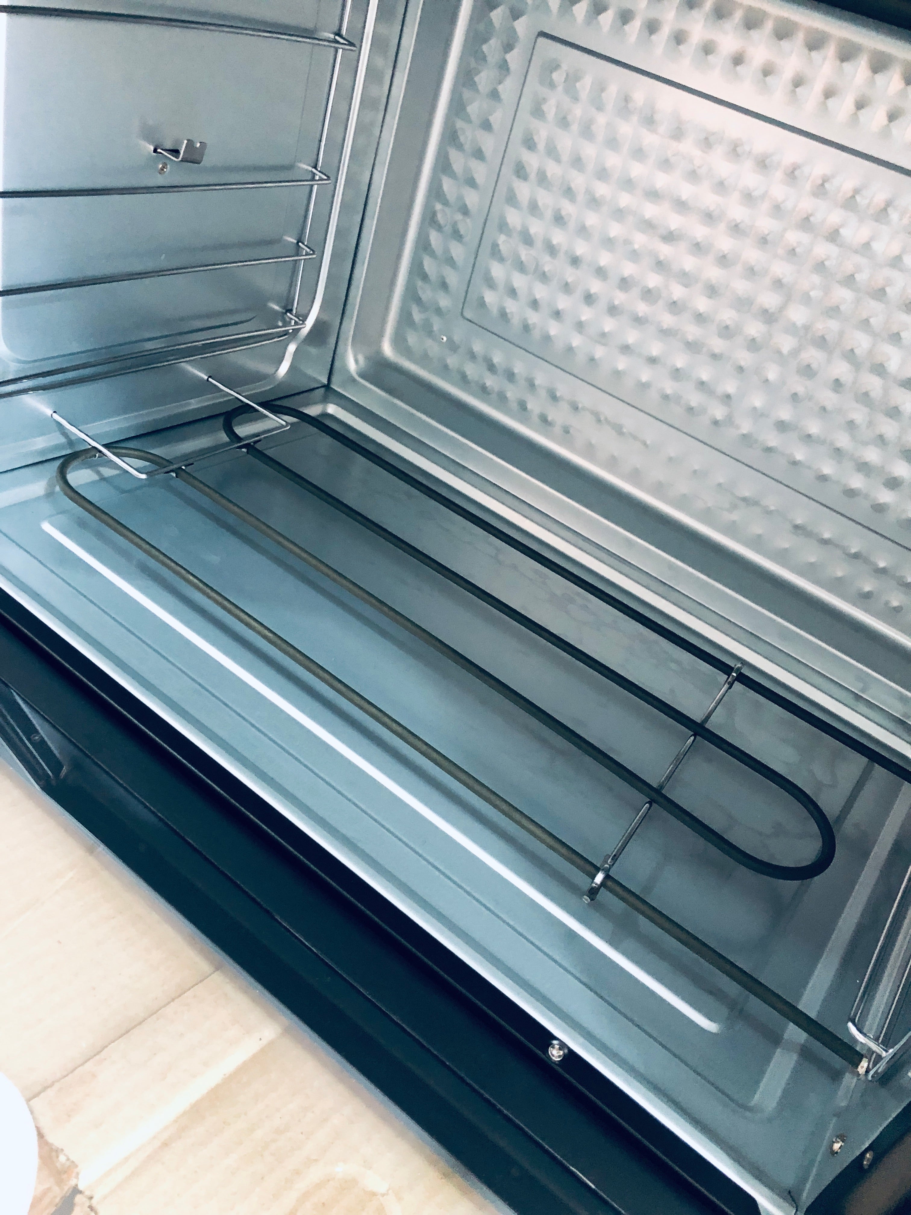 KIEO-120L Keon Electric Oven 120 Liters 2800 Watts