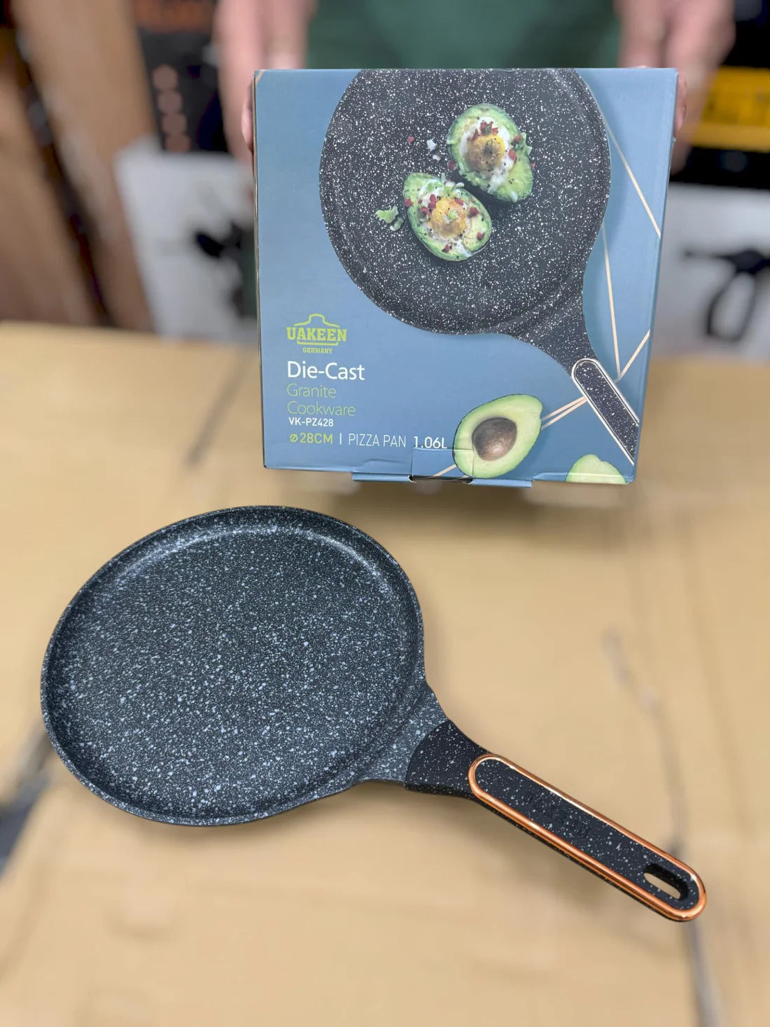 Uakeen Granite Die Cast 28cm Pizza Pan