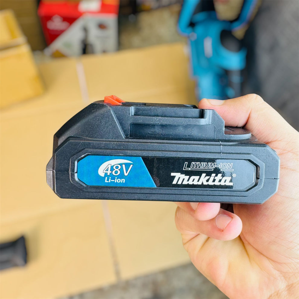 Makita LXT Cordless 20 inches 52cm Hedge Trimmer