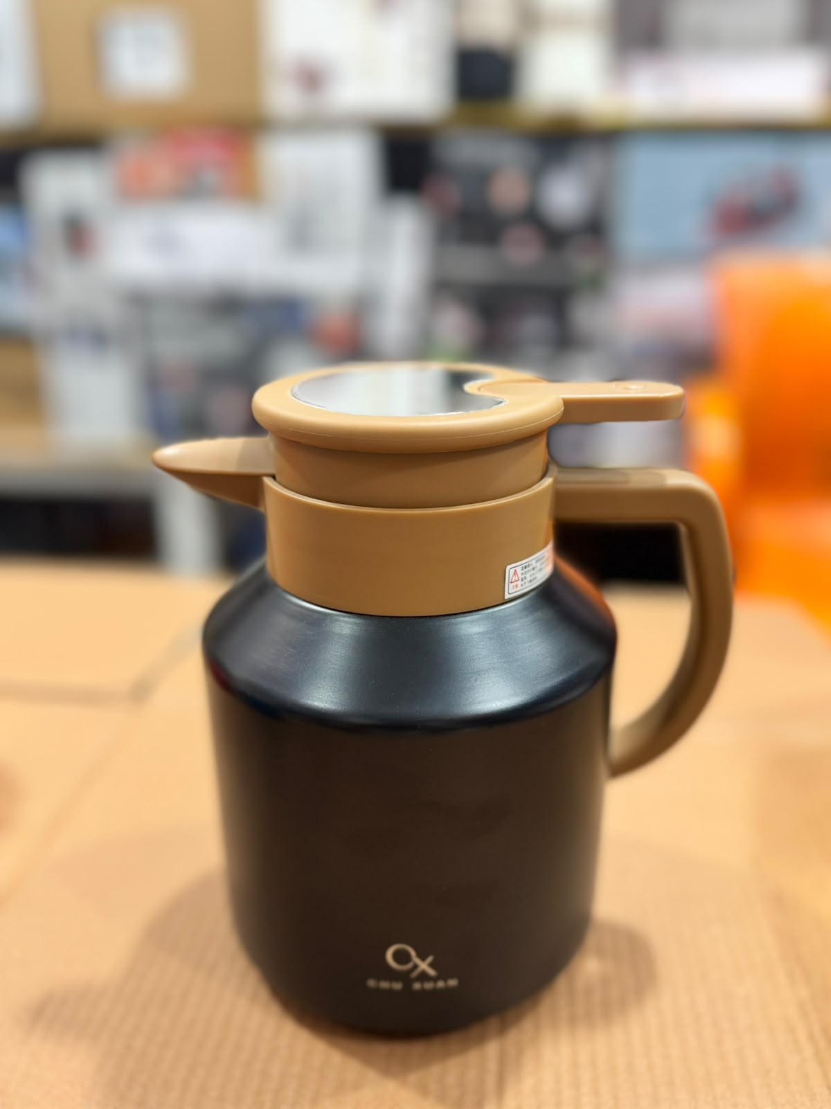 Imported Hot & Cool thermos 1800ml Capacity