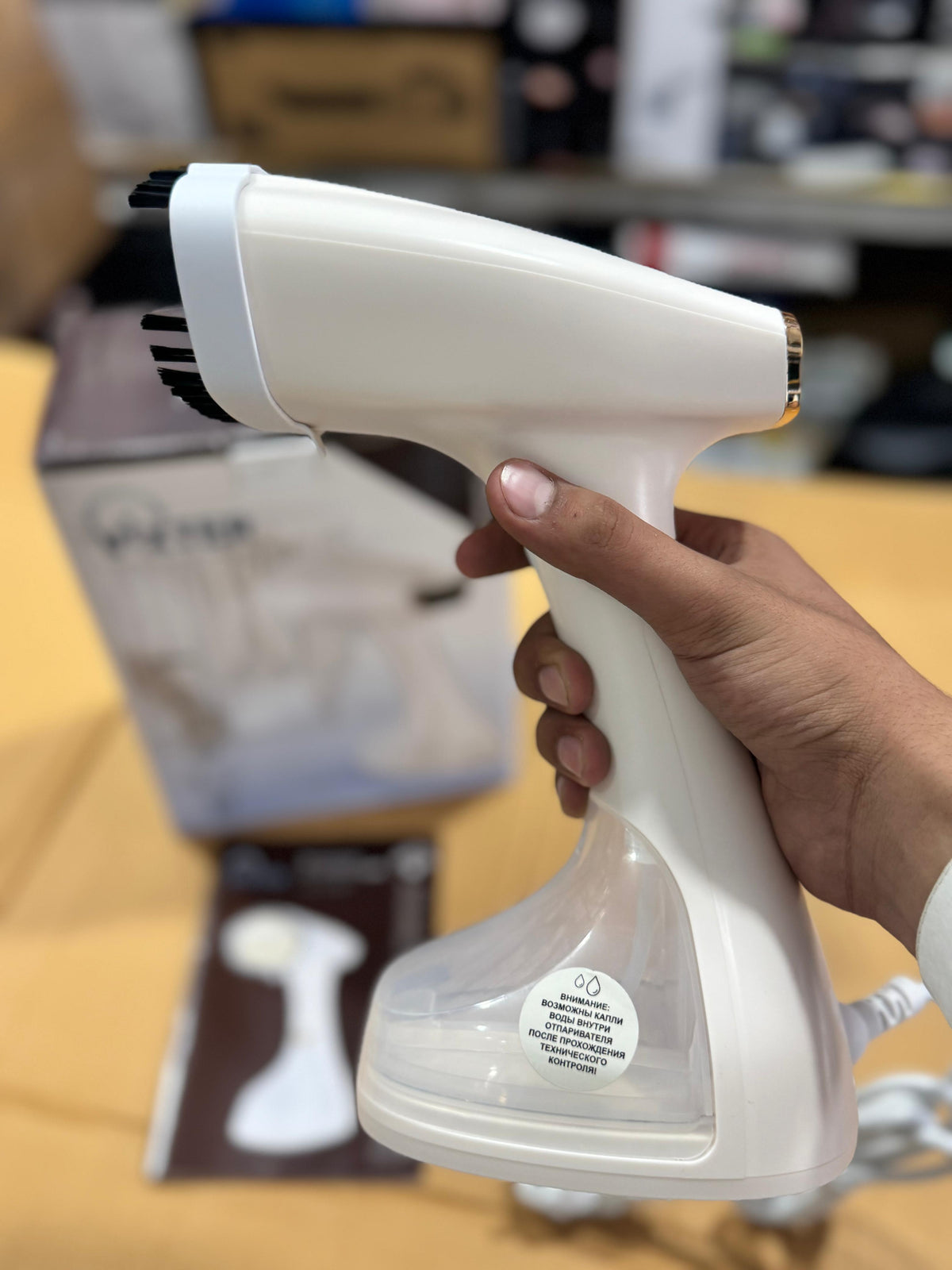 Vixter Foldable Digital Garments Steamer GSH-1950