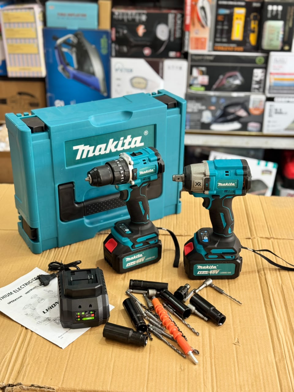 Makita 2in 1 Drill & Impact with Tools Set