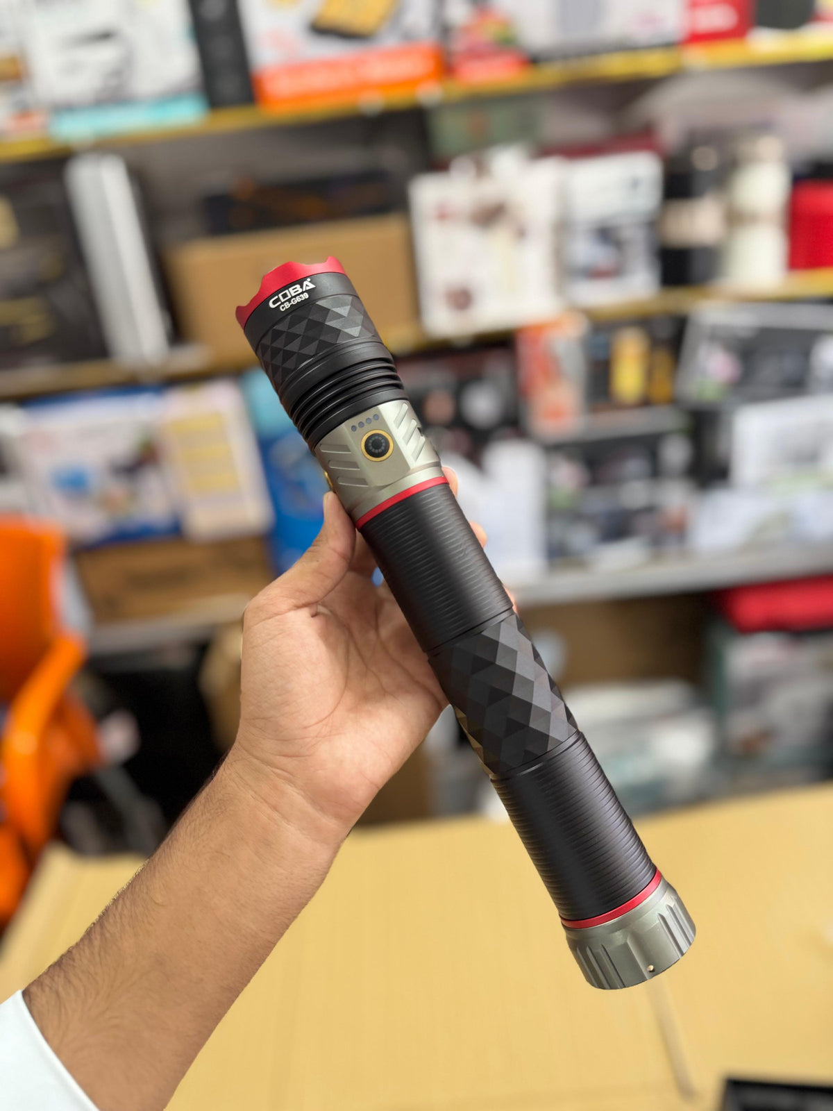 Coba Aluminum Alloy Strong Light Flashlight Torch CB-G639