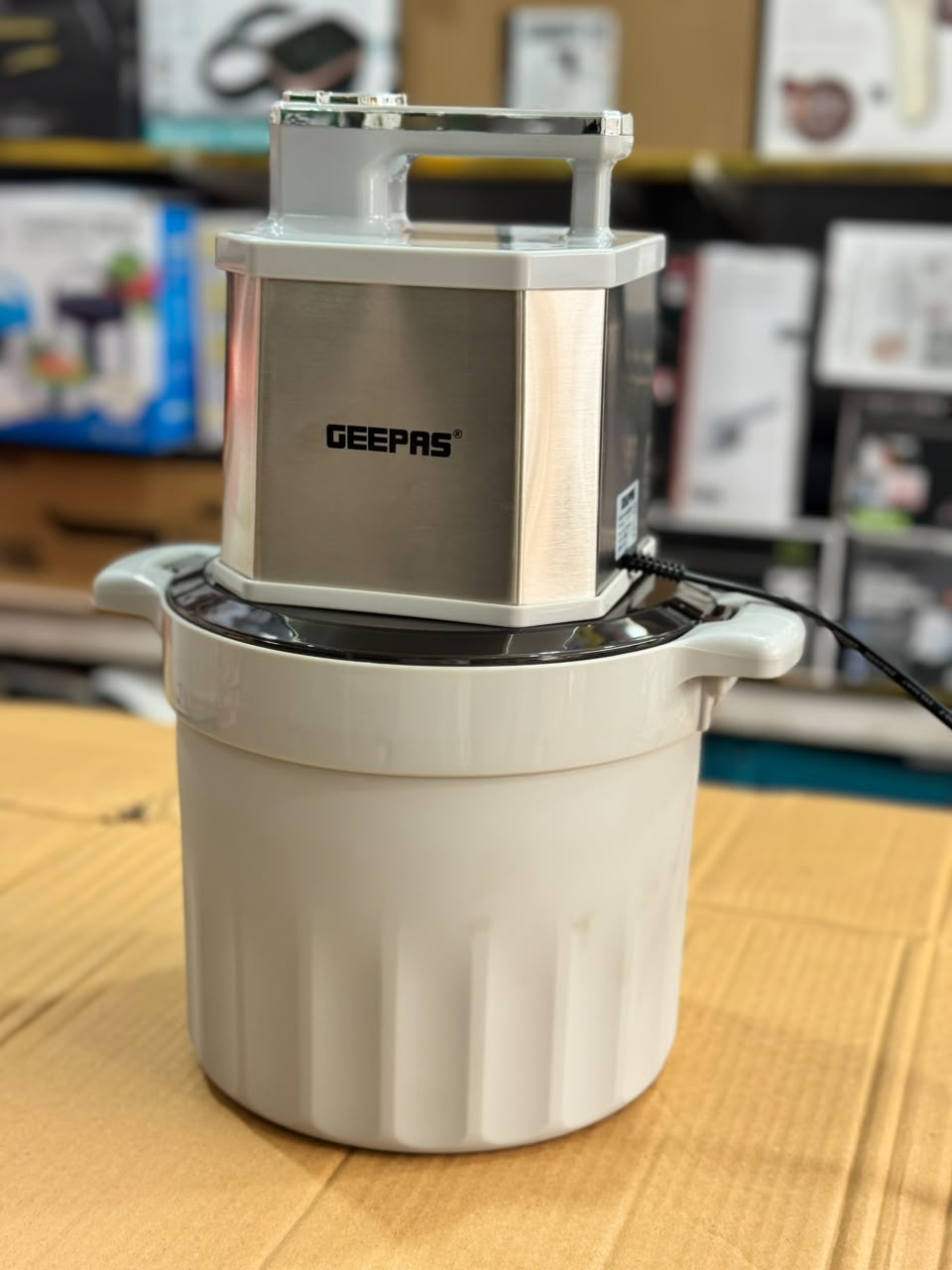 Geepas Powerful Multi Chopper 8L Chopper